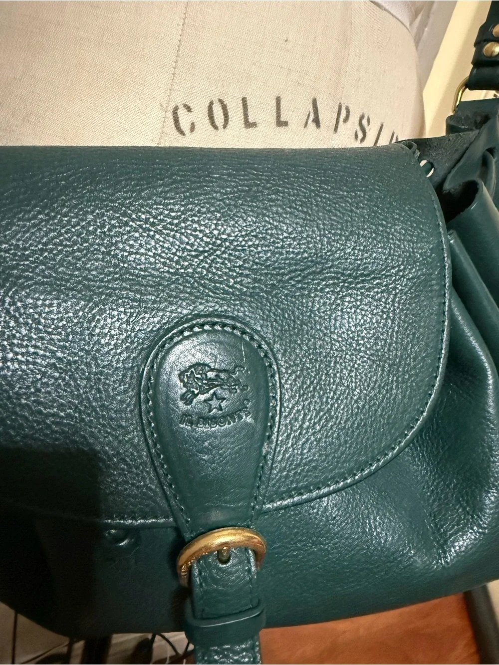 Classic Il Bisonte Leather Saddle Shoulder Bag in Teal